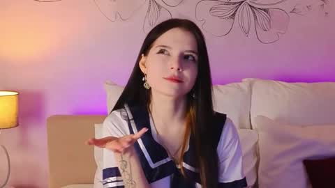 Snapshot of angel__rossee chatting on May 9, 2026, 6:51 am Rose 18 New here online show from May 9, 2026, 6:51 am