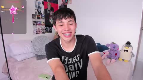 Angel   help me with 100 thumbs up online show from September 20, 2025, 9:16 pm