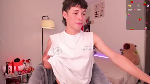 Angel   help me with 100 thumbs up online show from October 30, 2025, 9:37 pm