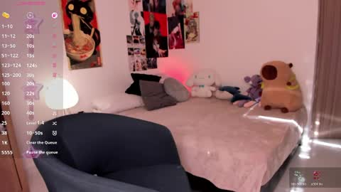 Angel   help me with 100 thumbs up online show from April 16, 2026, 8:53 pm