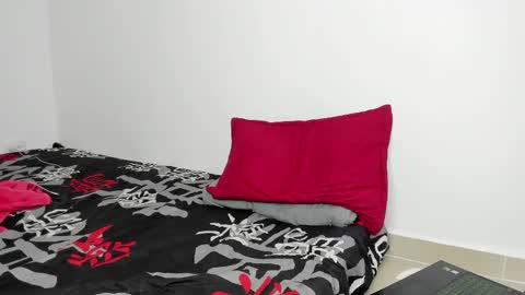 Angel Damons online show from February 15, 2025, 5:50 pm