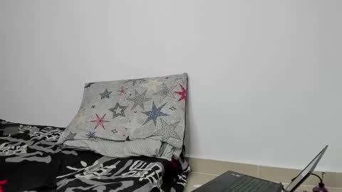 Angel Damons online show from February 24, 2025, 7:52 pm