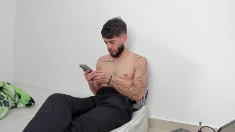 Angel Damons online show from March 9, 2025, 4:44 pm