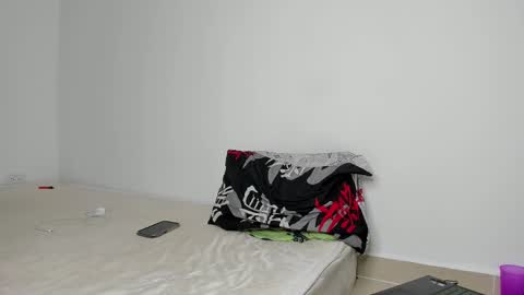 Angel Damons online show from March 12, 2025, 4:13 pm