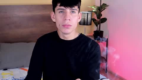 Snapshot of angel_eros_ chatting on February 10, 2026, 5:00 am Angel online show from February 10, 2026, 5:00 am