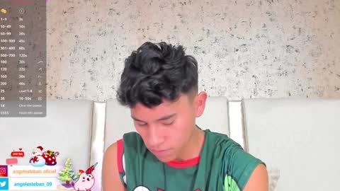 ngel Esteban  online show from December 29, 2024, 9:50 am