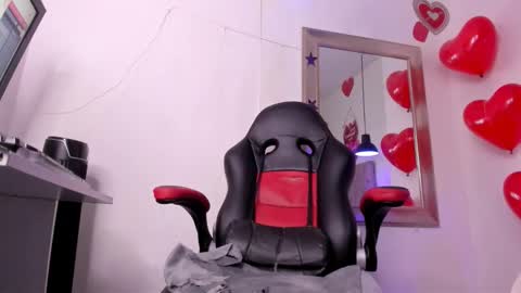 angel hardy online show from February 15, 2026, 12:03 pm