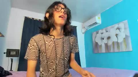 Angel of your dreams online show from September 14, 2025, 2:44 am