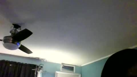 angel holyday online show from January 9, 2025, 9:06 am