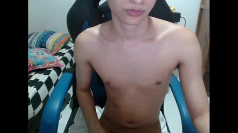 Angel online show from December 30, 2024, 10:12 pm