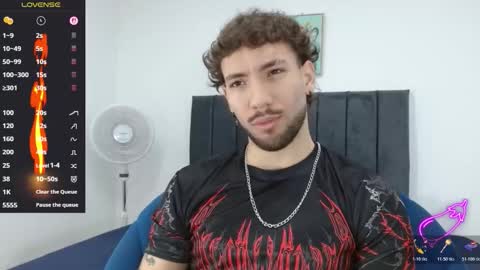 angel_kyrozz online show from January 14, 2026, 7:19 pm