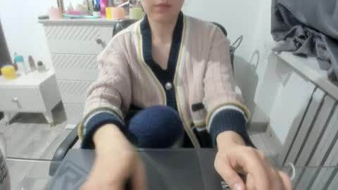 Snapshot of angel_lee__ chatting on March 9, 2025, 4:00 pm angel_lee__ online show from March 9, 2025, 4:00 pm