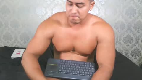 Angel Lein online show from February 22, 2025, 10:20 pm