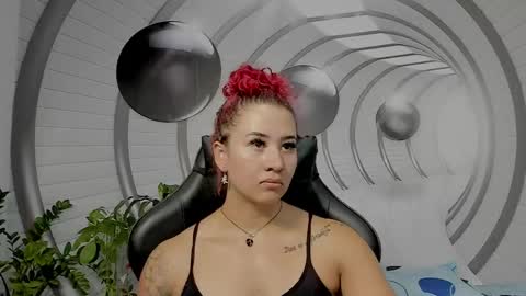 Angel online show from December 7, 2024, 8:49 pm