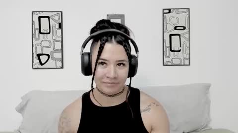 Angel online show from February 4, 2026, 6:36 pm