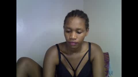 Snapshot of angel_mia5 chatting on November 24, 2025, 4:23 am angel_mia5 online show from November 24, 2025, 4:23 am