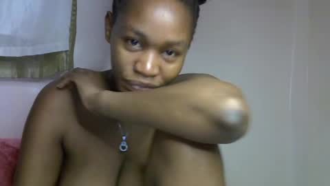angel_mia5 online show from August 3, 2026, 11:26 am
