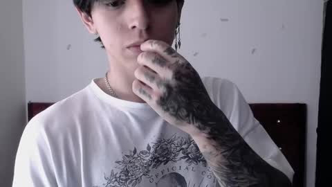 Snapshot of angel_miguel_ chatting on May 30, 2026, 6:49 pm Angel Scott online show from May 30, 2026, 6:49 pm