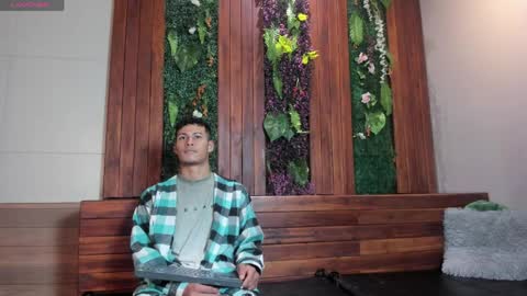 Angel  online show from April 7, 2026, 11:32 am