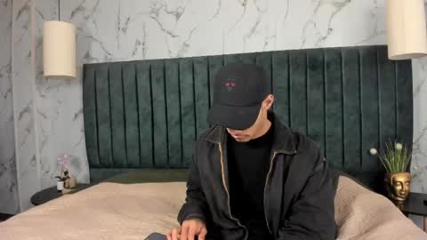 Snapshot of angel_silva_ chatting on April 28, 2026, 12:32 pm Angel online show from April 28, 2026, 12:32 pm