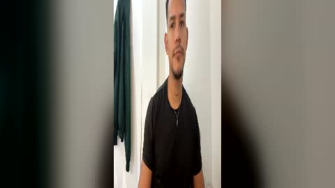 Snapshot of angel_silva_ chatting on June 27, 2026, 7:57 am Angel online show from June 27, 2026, 7:57 am