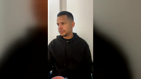 Snapshot of angel_silva_ chatting on June 28, 2026, 5:24 am Angel online show from June 28, 2026, 5:24 am
