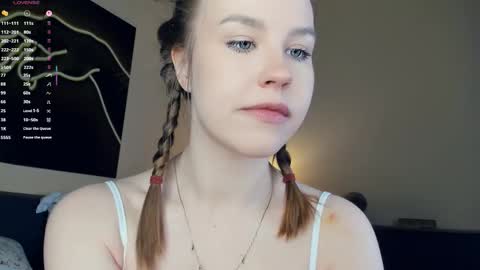 SofiaSofi online show from December 15, 2025, 7:01 am