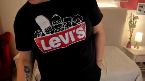 angel_velvet_ online show from October 25, 2025, 11:07 am