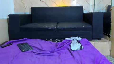 Snapshot of angel_villareal_ chatting on February 3, 2026, 6:22 am angel_villareal_ online show from February 3, 2026, 6:22 am