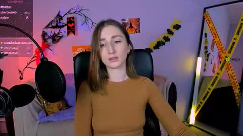 Angel online show from November 3, 2025, 10:16 am