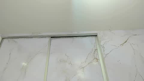 Angel  online show from November 30, 2025, 11:36 am