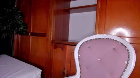 angela_boobies online show from September 25, 2025, 11:25 am