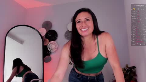 Ange online show from January 17, 2025, 4:04 pm