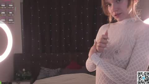 Angela online show from April 11, 2026, 12:37 am