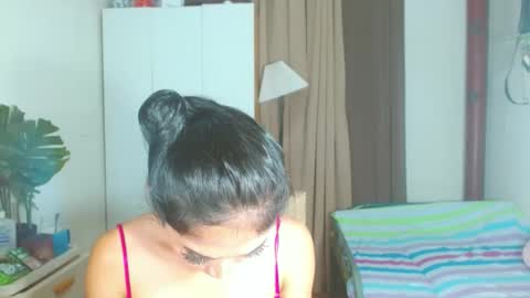 angela online show from December 26, 2024, 9:15 pm