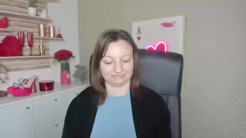 Angela online show from March 11, 2026, 7:03 am