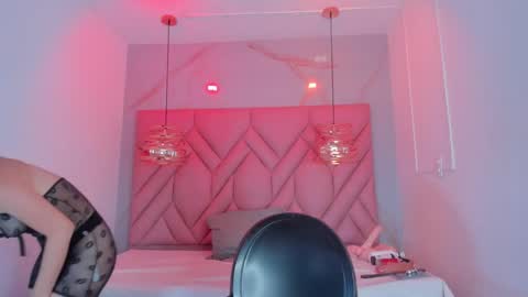Snapshot of angelaa_cute chatting on May 30, 2026, 5:54 pm ANGELA online show from May 30, 2026, 5:54 pm