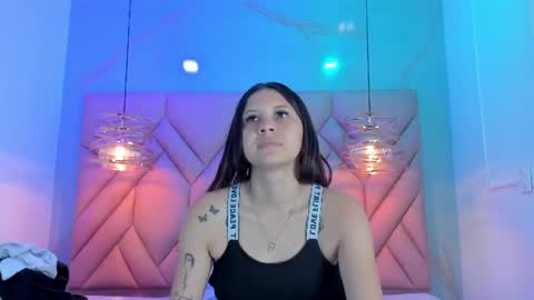 Snapshot of angelaa_cute chatting on June 25, 2026, 11:59 am ANGELA online show from June 25, 2026, 11:59 am