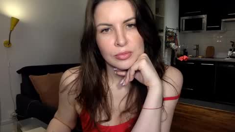 Angela online show from December 25, 2024, 7:13 pm