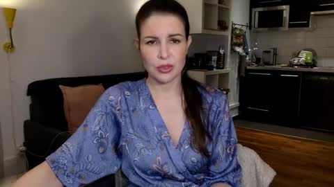 Angela online show from February 27, 2025, 9:14 pm