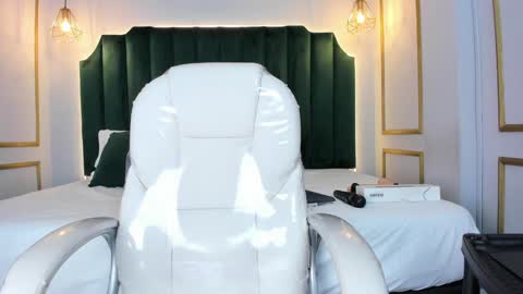 Angela  online show from December 23, 2024, 3:01 pm