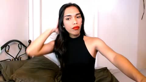 SENORITA online show from March 25, 2026, 4:35 pm