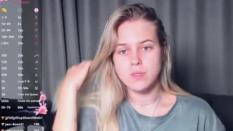 Darsi Anty online show from November 8, 2025, 4:18 pm