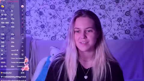 Darsi Anty online show from December 5, 2025, 5:20 pm