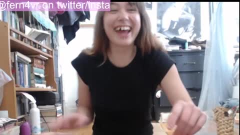 Fern4Ever online show from March 10, 2026, 10:48 pm