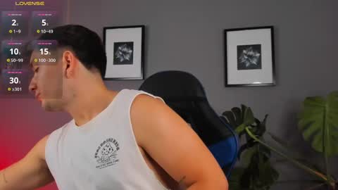 Snapshot of angelbell19 chatting on December 12, 2024, 3:10 am angelbell19 online show from December 12, 2024, 3:10 am