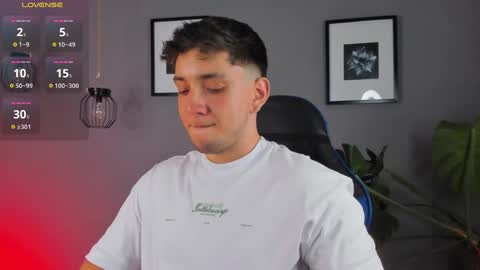 Snapshot of angelbell19 chatting on December 14, 2024, 11:12 pm angelbell19 online show from December 14, 2024, 11:12 pm