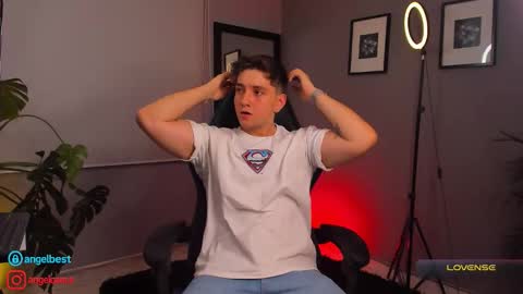 Snapshot of angelbell19 chatting on September 12, 2025, 12:11 am angelbell19 online show from September 12, 2025, 12:11 am