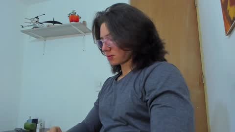 Angel Bennet online show from February 7, 2025, 3:12 am