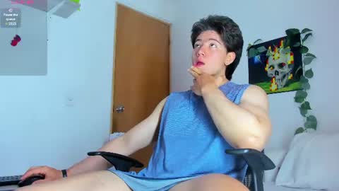 Snapshot of angelbennet_ chatting on July 12, 2026, 6:32 pm Angel Bennet online show from July 12, 2026, 6:32 pm